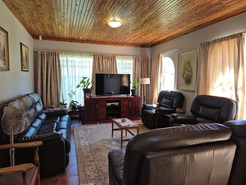 3 Bedroom House for Sale in Die Bult - Prime Student Investment - Walking Distance to NWU - Photo 8