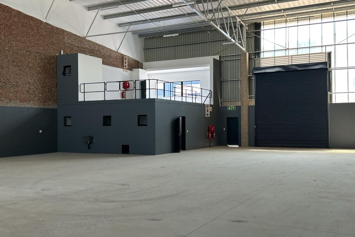 Warehouse To Let | Private Yard | Secure Silverview Business Park - Photo 4