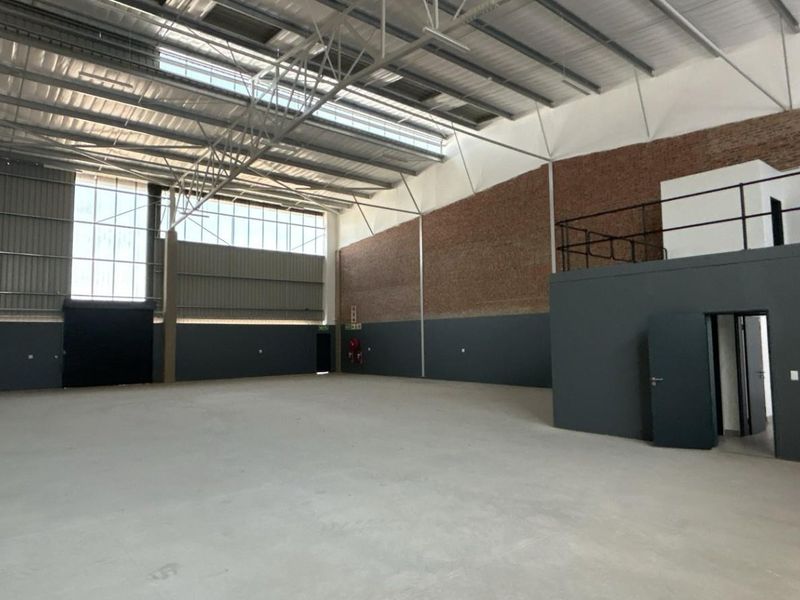 Warehouse To Let | Private Yard | Secure Silverview Business Park - Photo 5