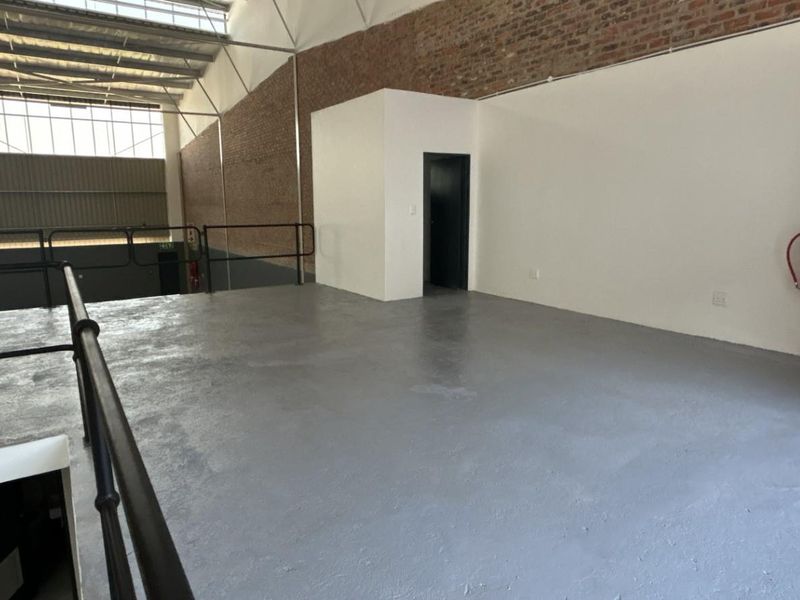 Warehouse To Let | Private Yard | Secure Silverview Business Park - Photo 7