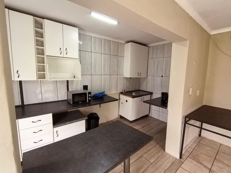 3 Bedroom house for sale in Flora Gardens - Photo 6