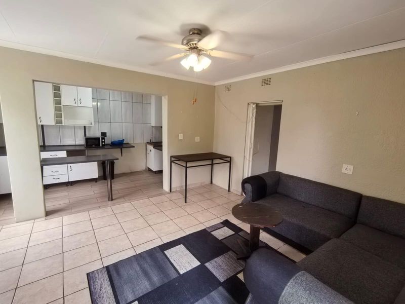 3 Bedroom house for sale in Flora Gardens - Photo 3