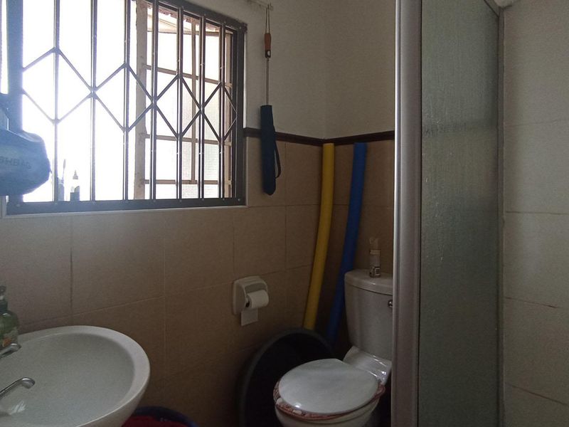 Bachelor Apartment for Sale in Sagewood - Photo 10