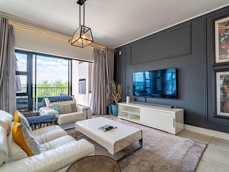 2-Bed, 2-Bath Penthouse Apartment For Sale in The Polofields, Waterfall, Midrand - Photo 5