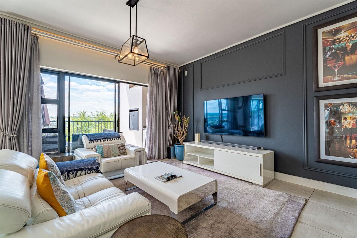 2-Bed, 2-Bath Penthouse Apartment For Sale in The Polofields, Waterfall, Midrand - Photo 5
