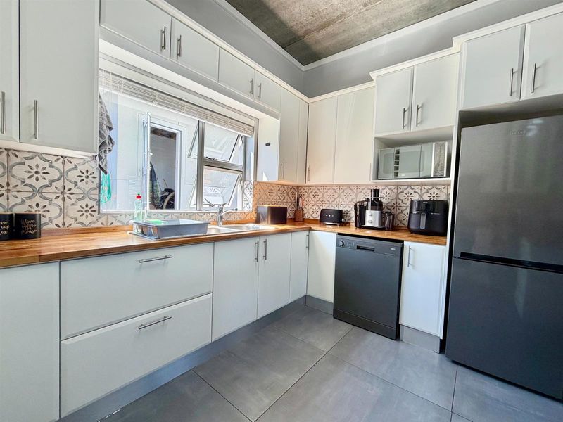 Fully Furnished 3-Bedroom Double Story House -  Big Bay Beach Club Security Estate - Photo 8
