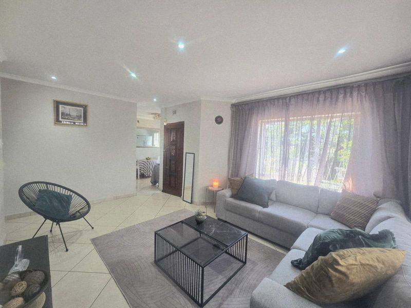 House For Sale in Clare Hills, Durban, KwaZulu Natal - Photo 10