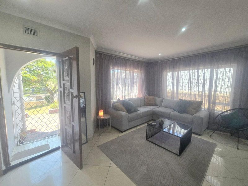 House For Sale in Clare Hills, Durban, KwaZulu Natal - Photo 9