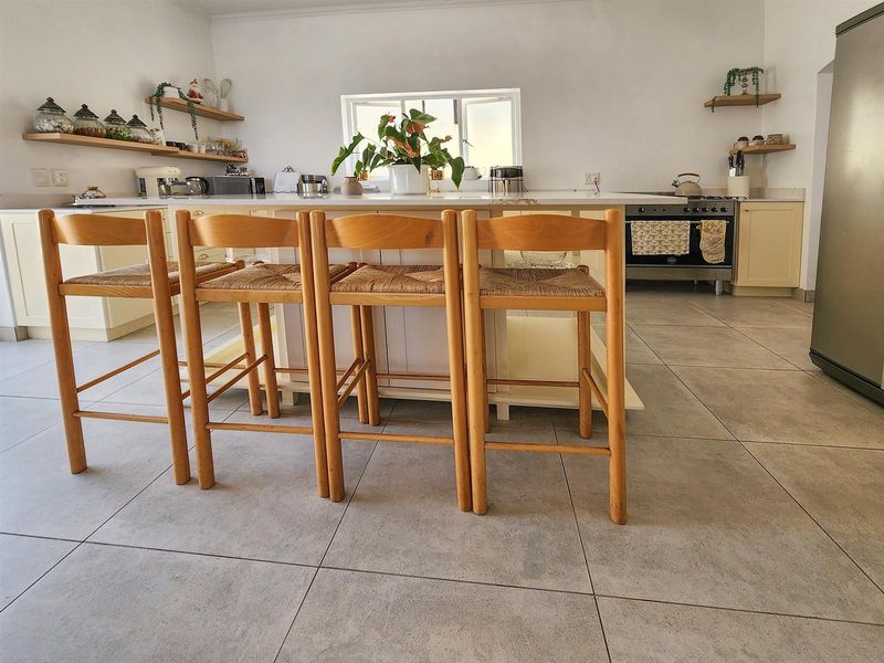 3 Bedroom House in Costa Sarda Walking Distance to Lagoon - Photo 9