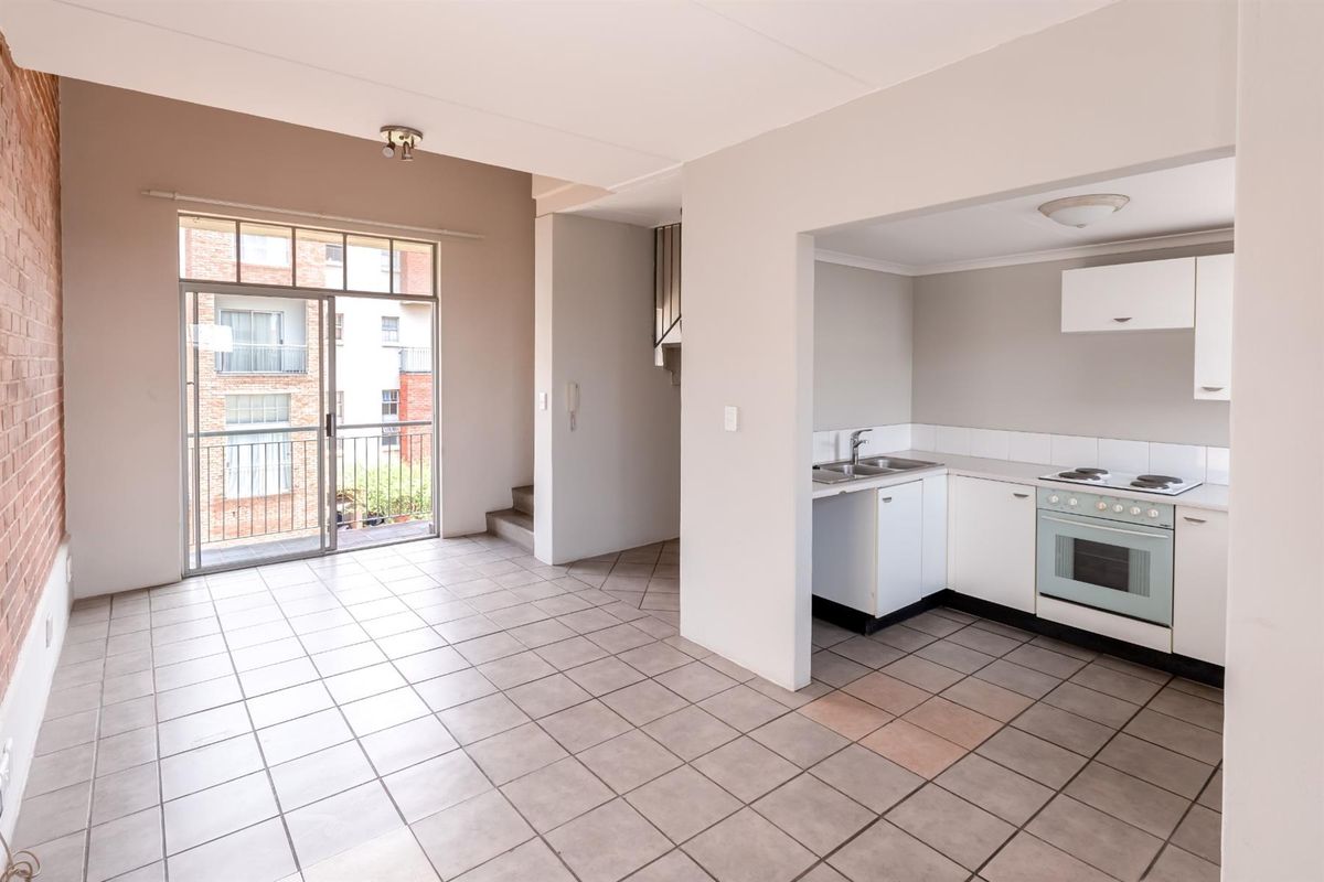 Modern 1 Bedroom, Loft Apartment To Rent in Houghton Village - Photo 4