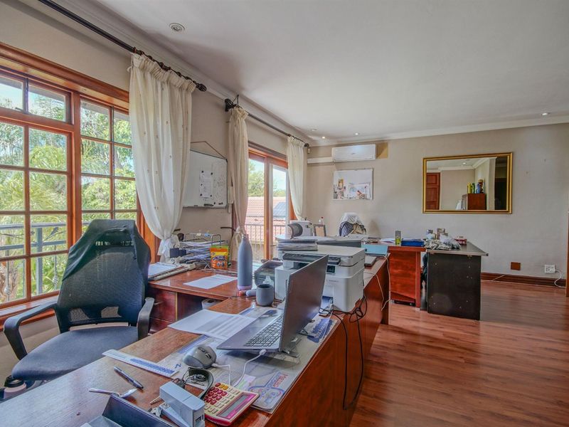 Versatile Long-Term Investment Opportunity with Immediate Income - Photo 9