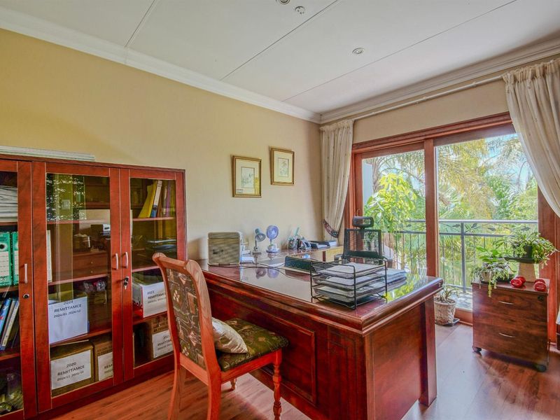 Versatile Long-Term Investment Opportunity with Immediate Income - Photo 7