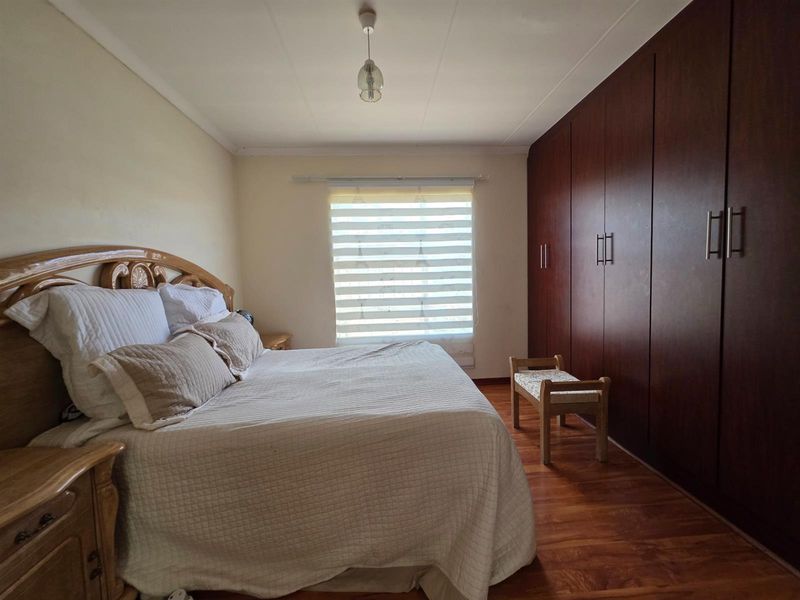 A Home Designed for Real Family Living - Mandela View, Bloemfontein - Photo 10