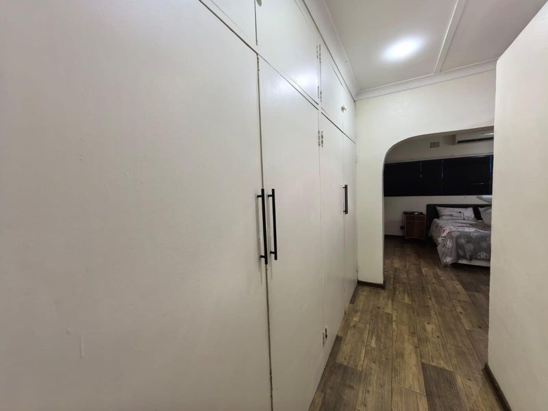 The Ultimate Family Compound: Sustainable Living with Bonus Income! - Photo 10