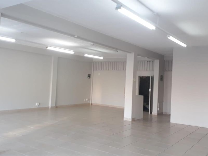 Ramsgate Prime Location Available IMMEDIATELY - Photo 5