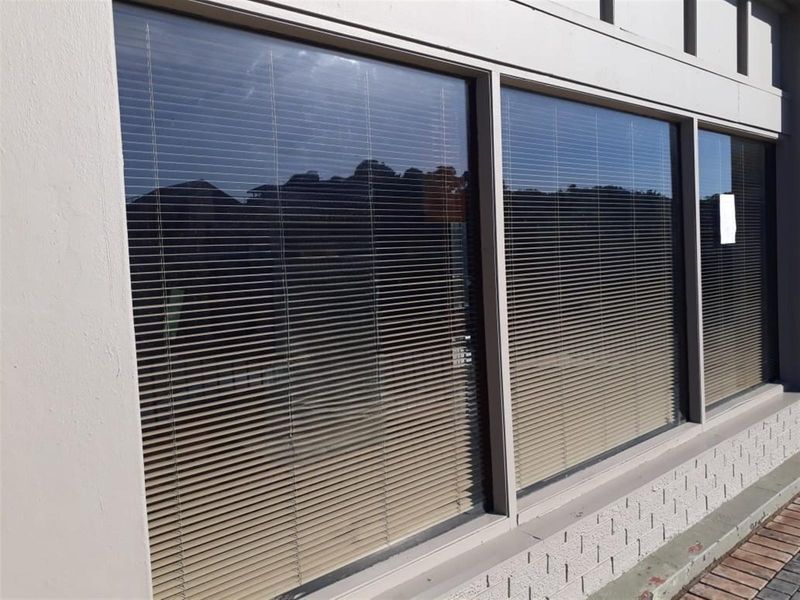 Ramsgate Prime Location Available IMMEDIATELY - Photo 3