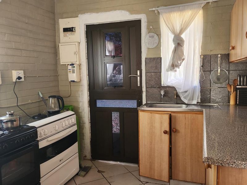 Townhouse For Sale in Loch Athlone, Bethlehem - Photo 6
