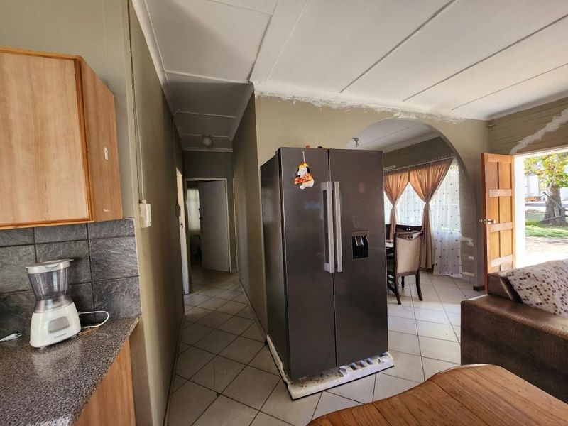 Townhouse For Sale in Loch Athlone, Bethlehem - Photo 3