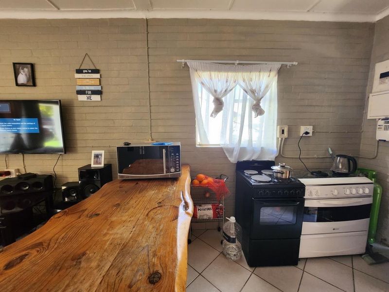 Townhouse For Sale in Loch Athlone, Bethlehem - Photo 4
