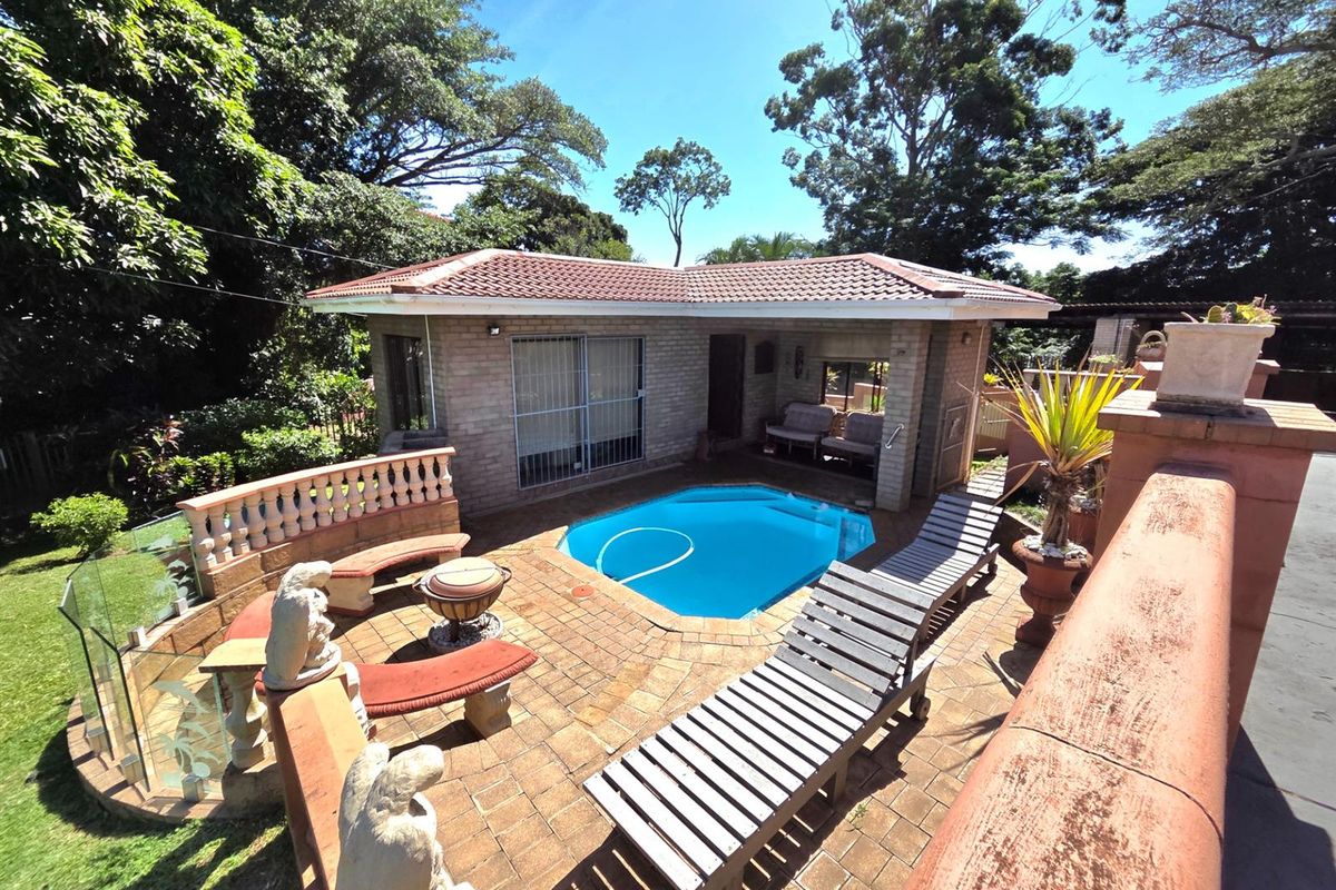 Where Sea Views Meet Smart Investment - Photo 4