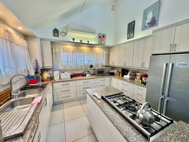 Where Sea Views Meet Smart Investment - Photo 10