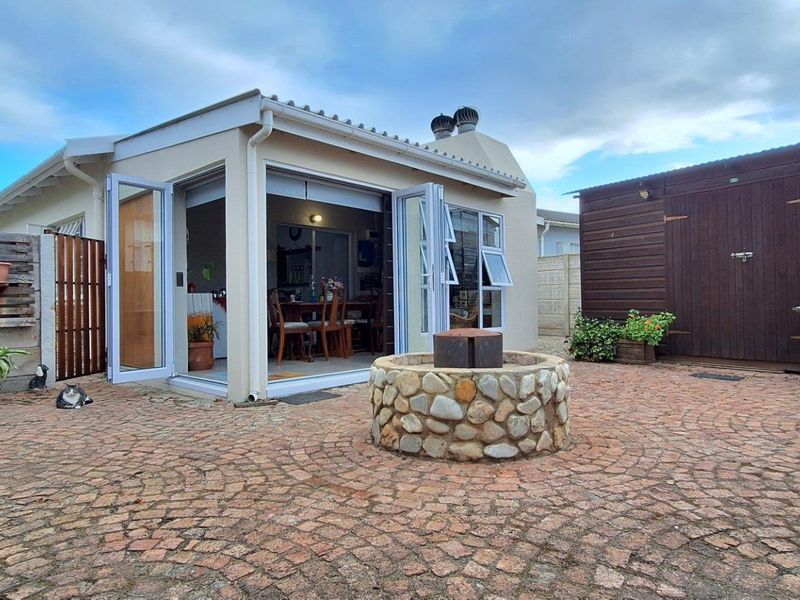 House For Sale in Riversdale - Photo 1