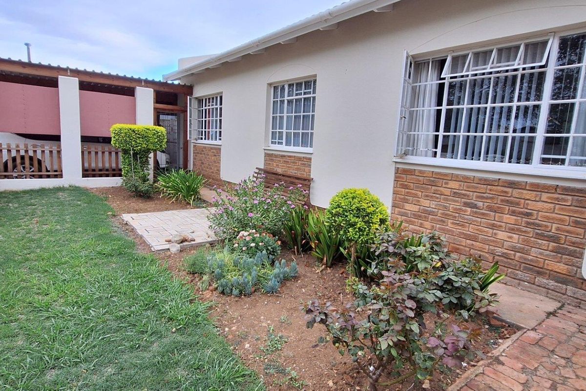 House For Sale in Riversdale - Photo 4