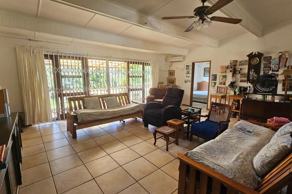 House For Sale in Uvongo Beach, Margate, KwaZulu Natal - Photo 4