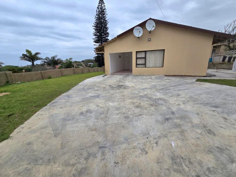 Spacious Family Living - Photo 2