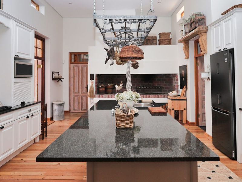 House For Sale in Riebeek Kasteel, Riebeek Valley - Photo 6