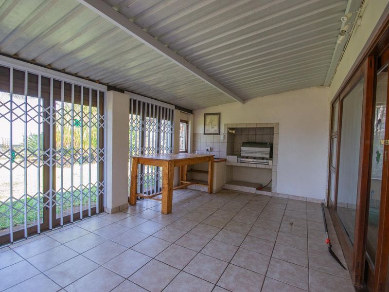 House For Sale in Uvongo Beach, Margate, KwaZulu Natal - Photo 3