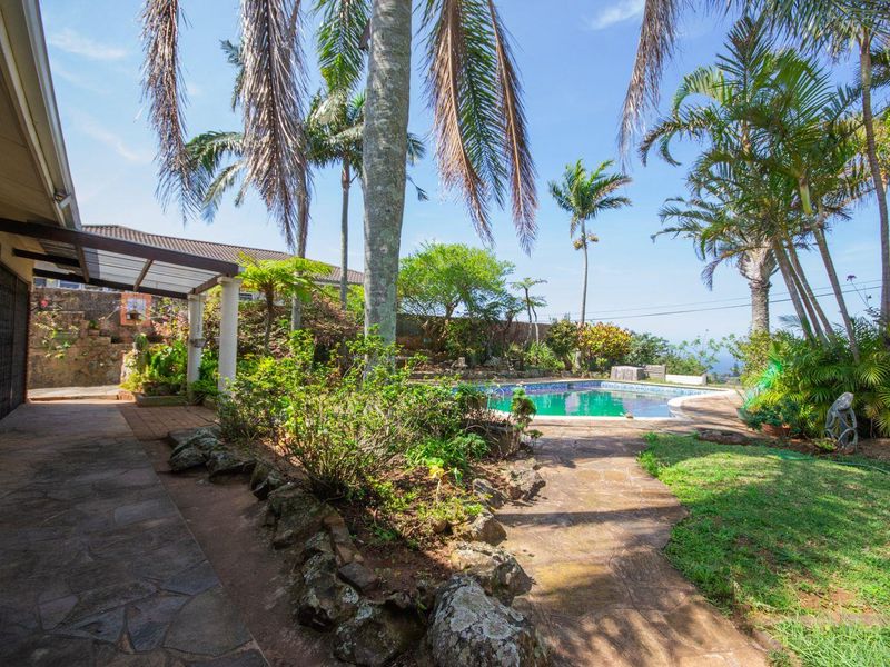 House For Sale in Uvongo Beach, Margate, KwaZulu Natal - Photo 2