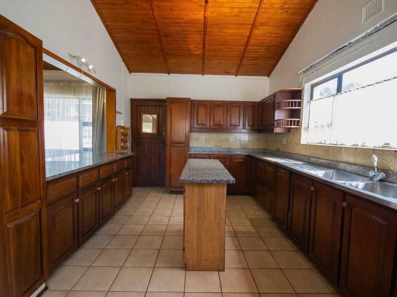 House For Sale in Uvongo Beach, Margate, KwaZulu Natal - Photo 7