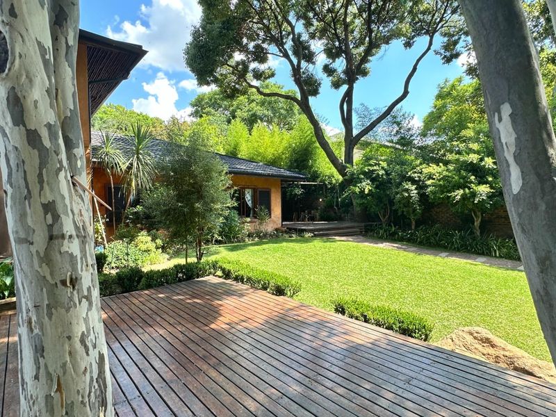 Mediterranean Villa-Style Retreat - Waterkloof, Pretoria - Photo 4