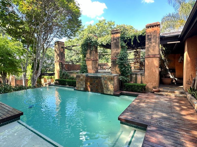 Mediterranean Villa-Style Retreat - Waterkloof, Pretoria - Photo 9