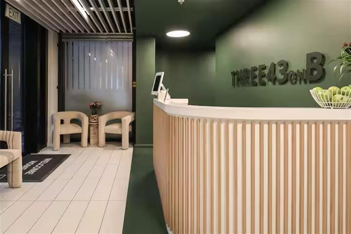 Fully Furnished Airbnb Apartment For Sale in Sea Point - Photo 4