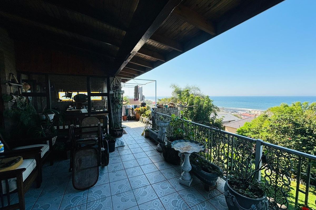 House For Sale in Beacon Rocks, Margate, KwaZulu Natal - Photo 2