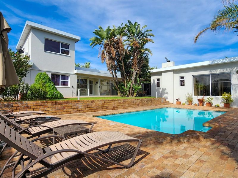 Turnkey investment: TWO separate properties sold together as a Going Concern 4-Star Guesthouse - Photo 5