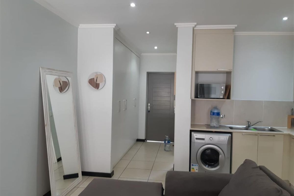 Apartment For Sale in Sunninghill, Sandton - Photo 5