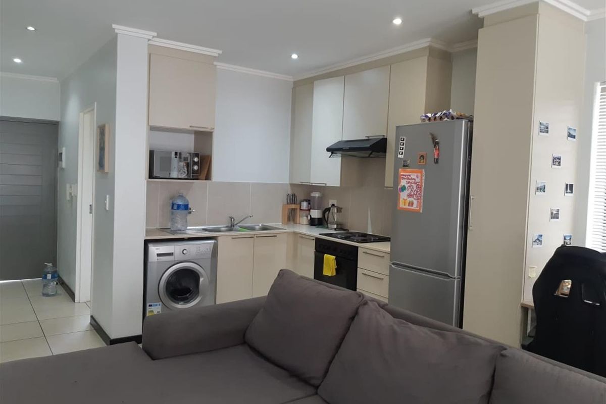 Apartment For Sale in Sunninghill, Sandton - Photo 3