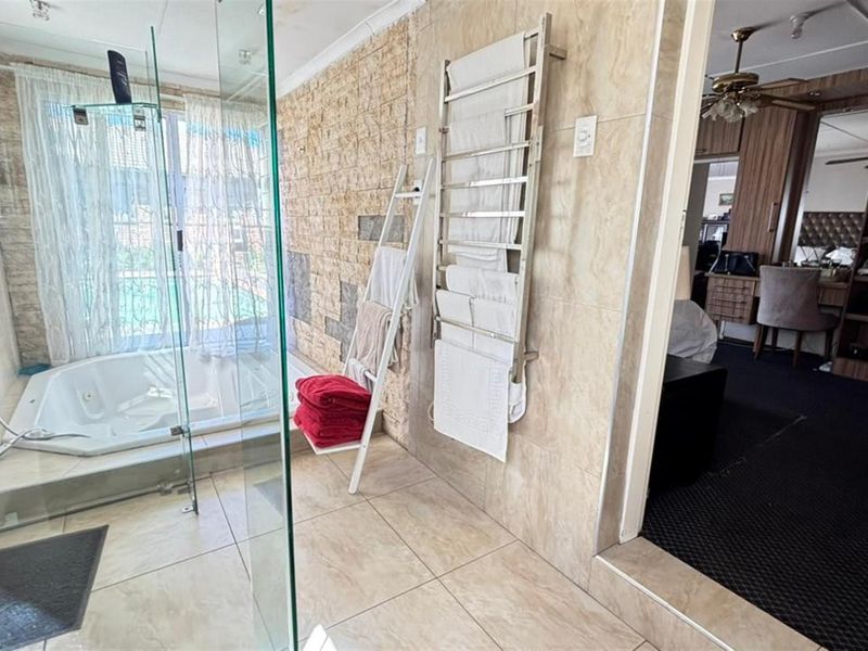 Spacious Family Living with Entertainer’s Charm - Photo 9