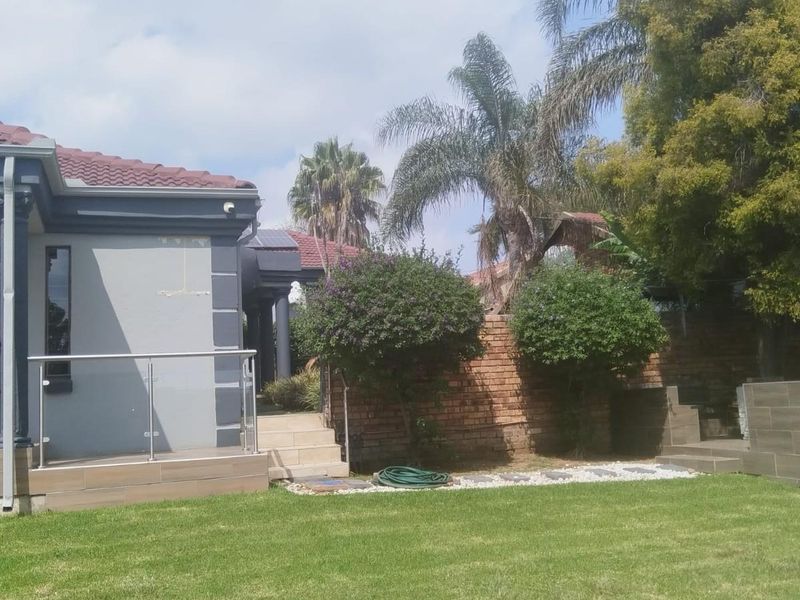 House For Sale in Ben Fleur, Witbank - Photo 7