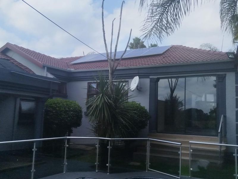 House For Sale in Ben Fleur, Witbank - Photo 10
