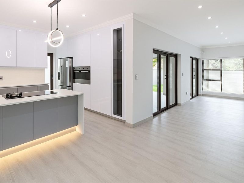 3-4 BED OFF PLAN DUPLEX CLUSTER - Photo 2