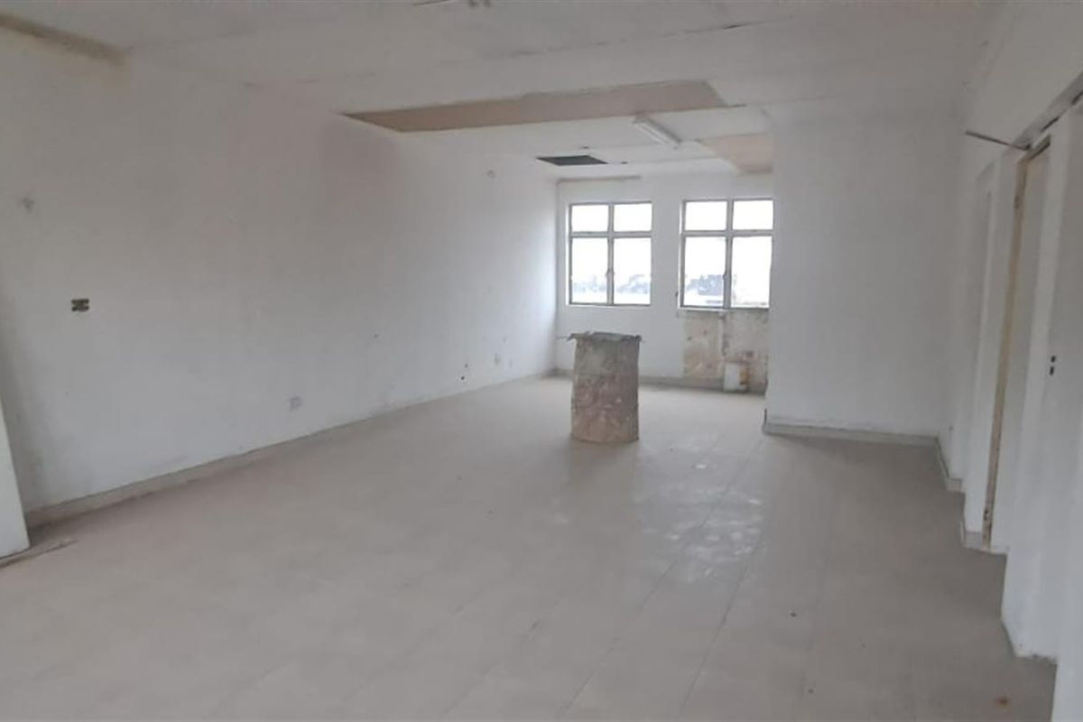 Retail Space For Sale in Verulam Central, Verulam, KwaZulu Natal - Photo 5