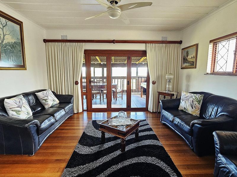 House For Sale in Shelly Beach, Margate, KwaZulu Natal - Photo 2