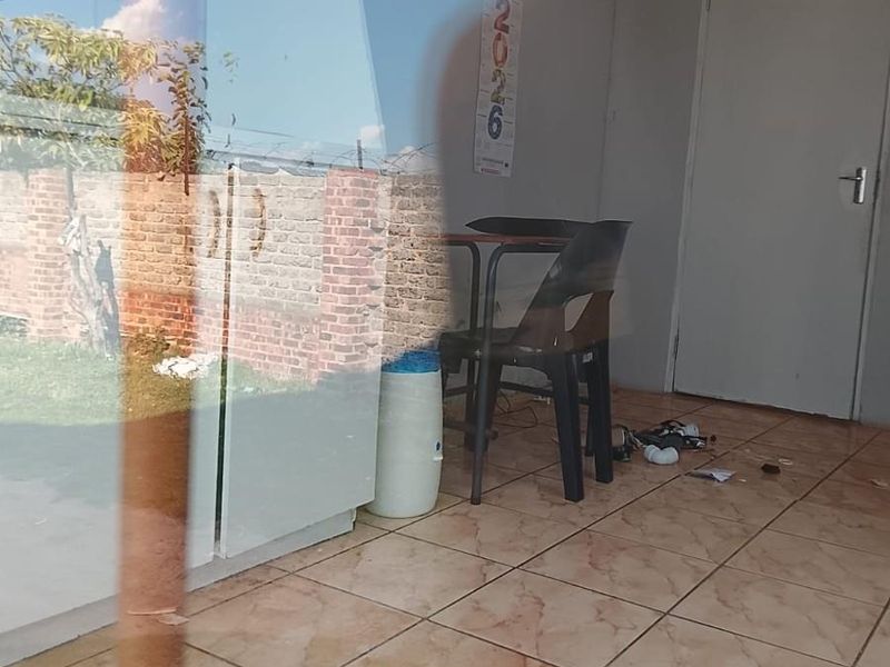 Cottage To Rent in Norkem Park, Kempton Park - Photo 7