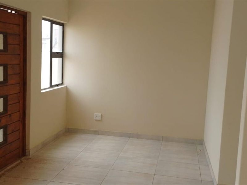 House For Sale in Golden Gardens, Sebokeng - Photo 5