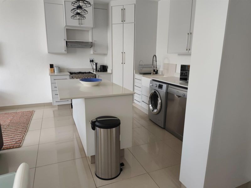 2 Bed 2 Baths - Photo 2