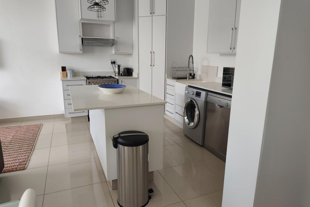 2 Bed 2 Baths - Photo 2